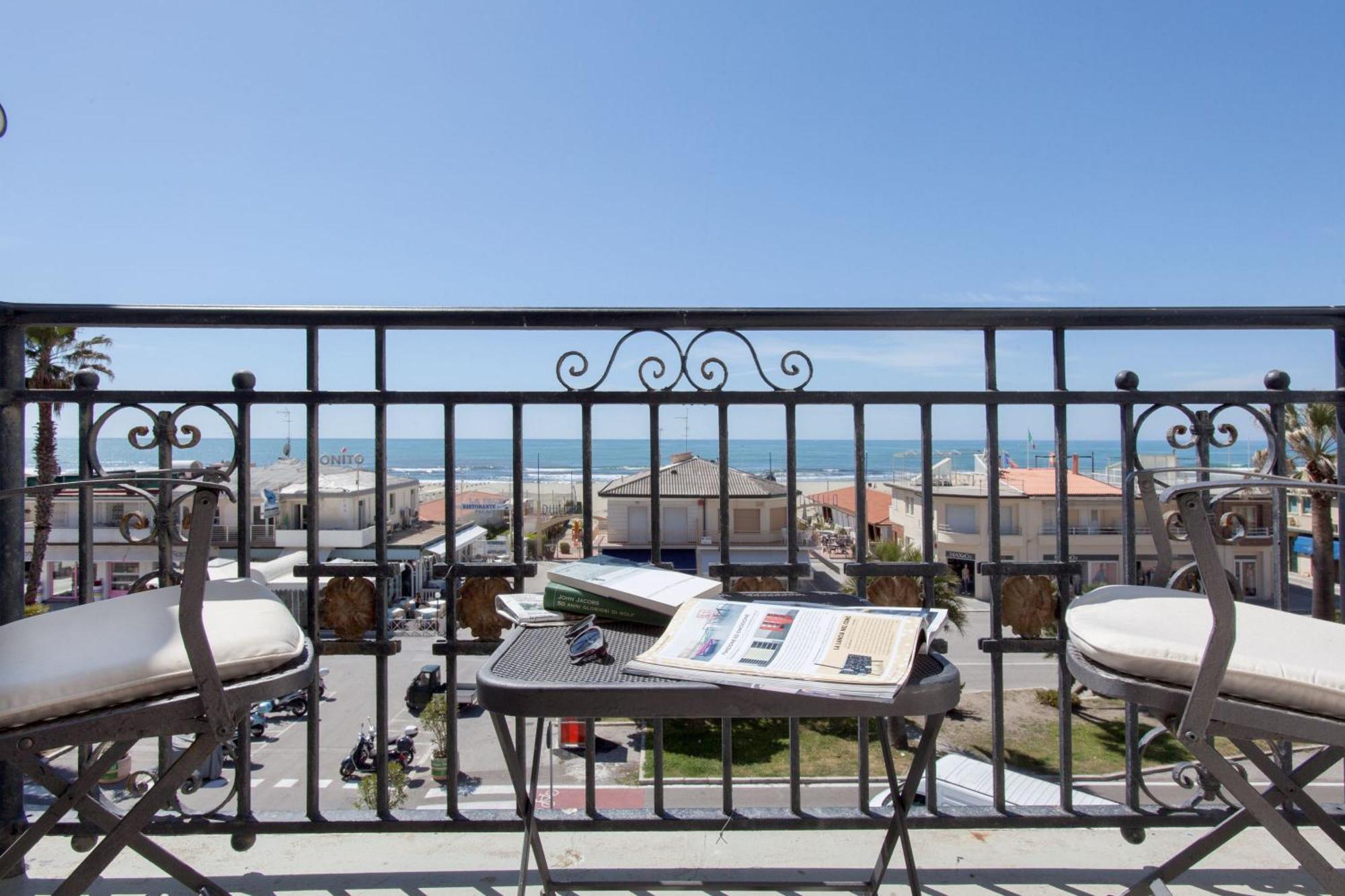 Palace Hotel Viareggio Esterno foto